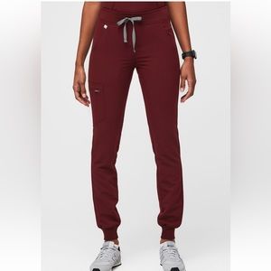 Figs Zamora Jogger Scrub Pants Burgundy